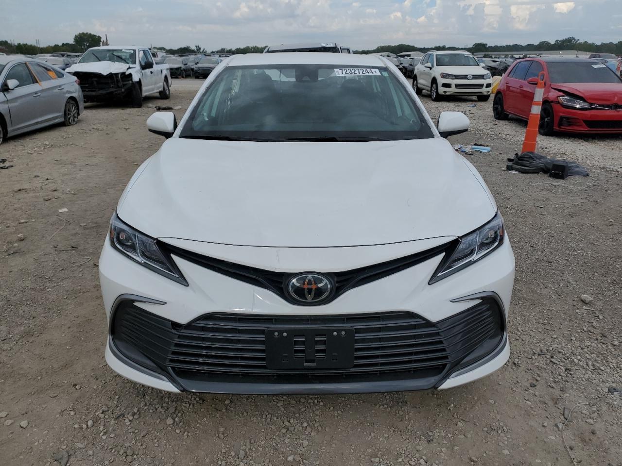 2023 Toyota Camry Le - Image 5
