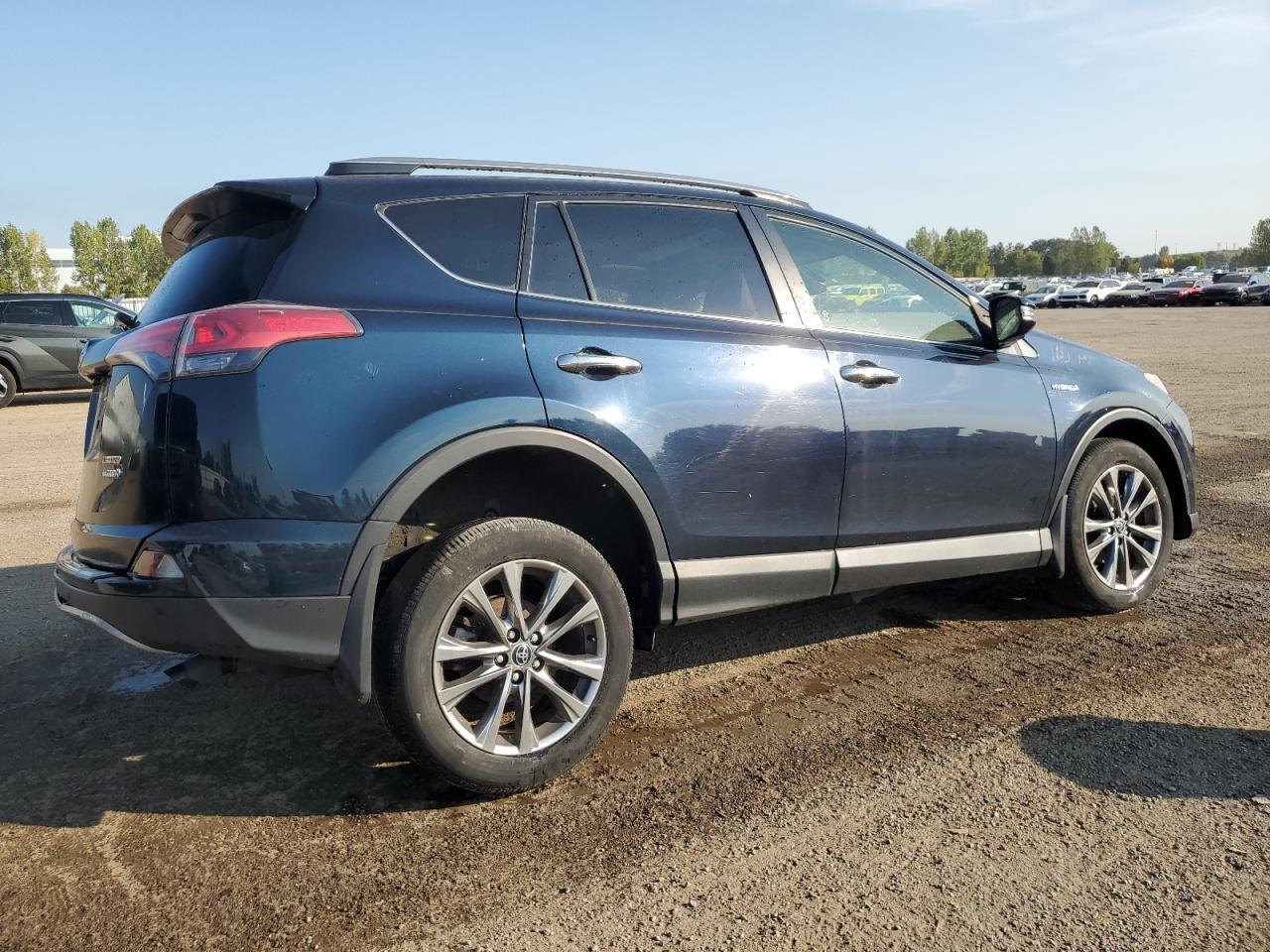 2018 Toyota Rav4 Hv Limited - Image 3