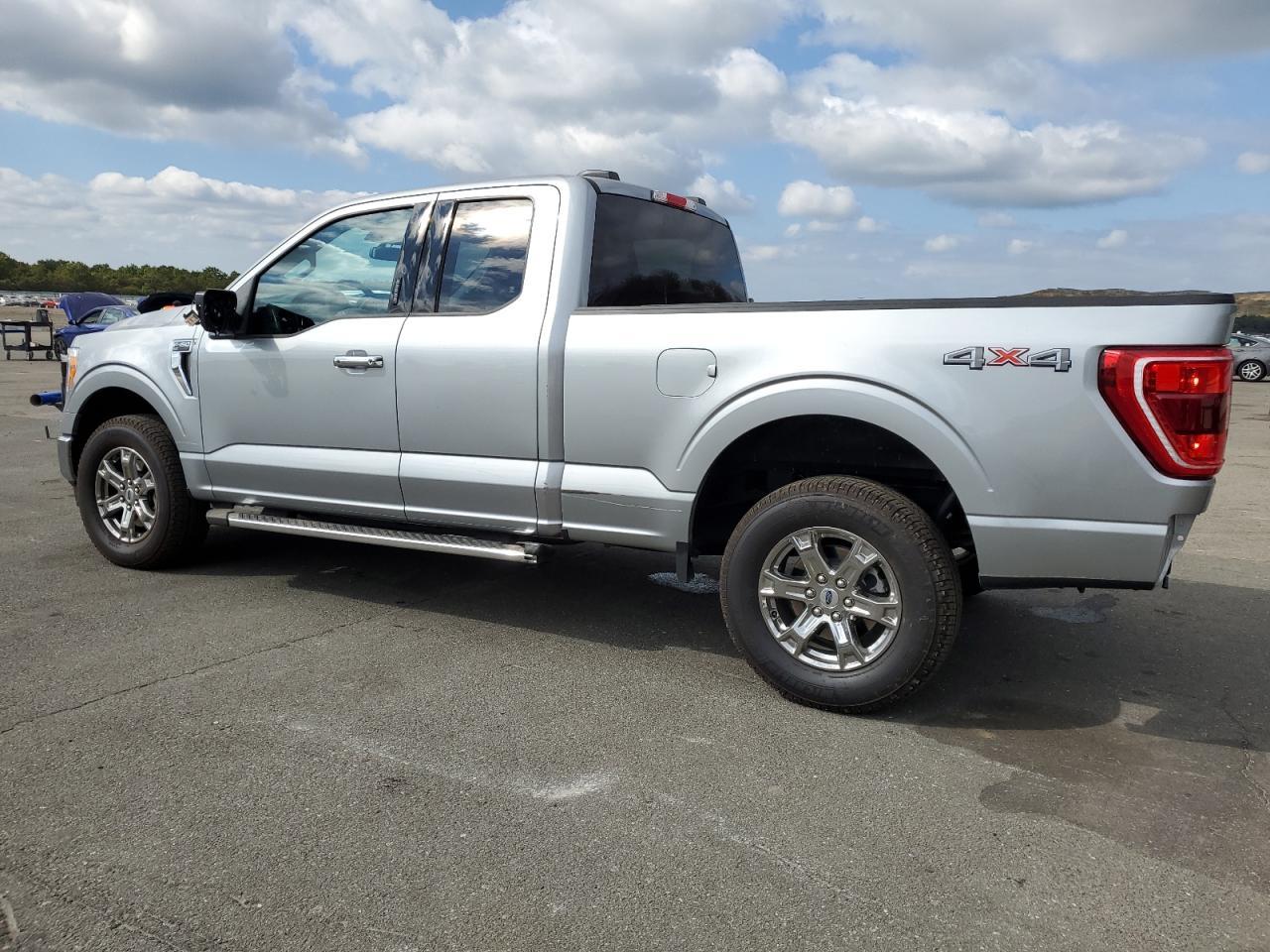 2023 Ford F150 Super Cab - Фото 2
