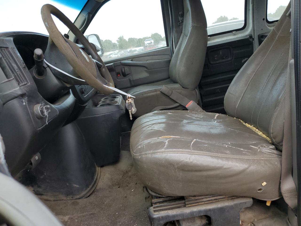 2013 Chevrolet Express G3500 - Фото 7