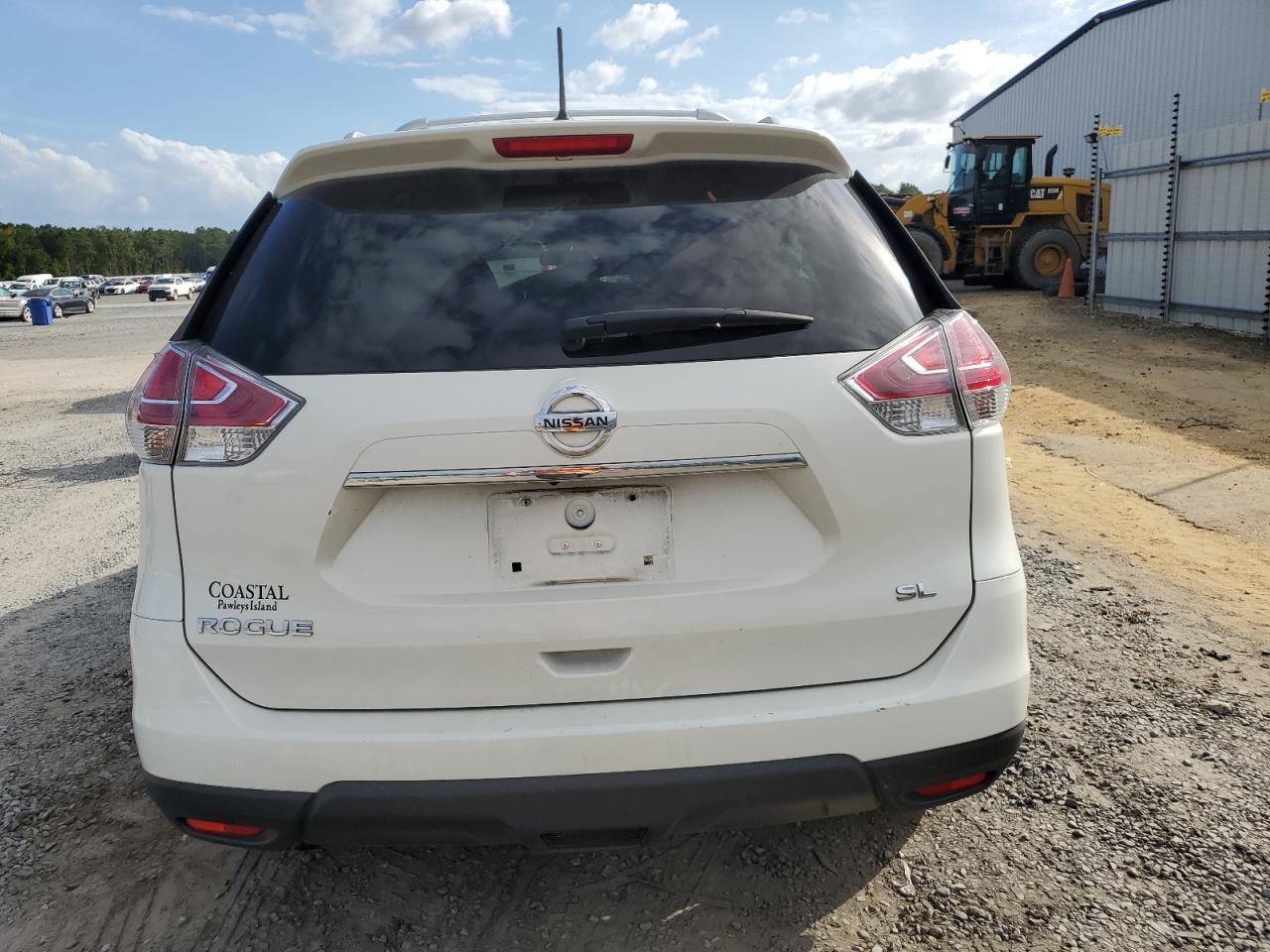 2015 Nissan Rogue S - Фото 6