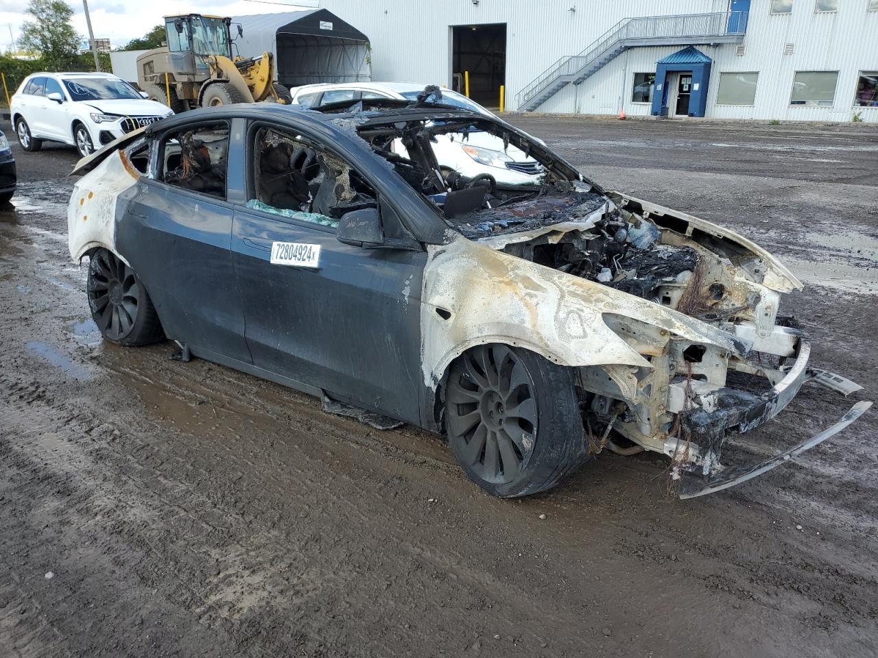 2022 Tesla Model Y - Фото 4
