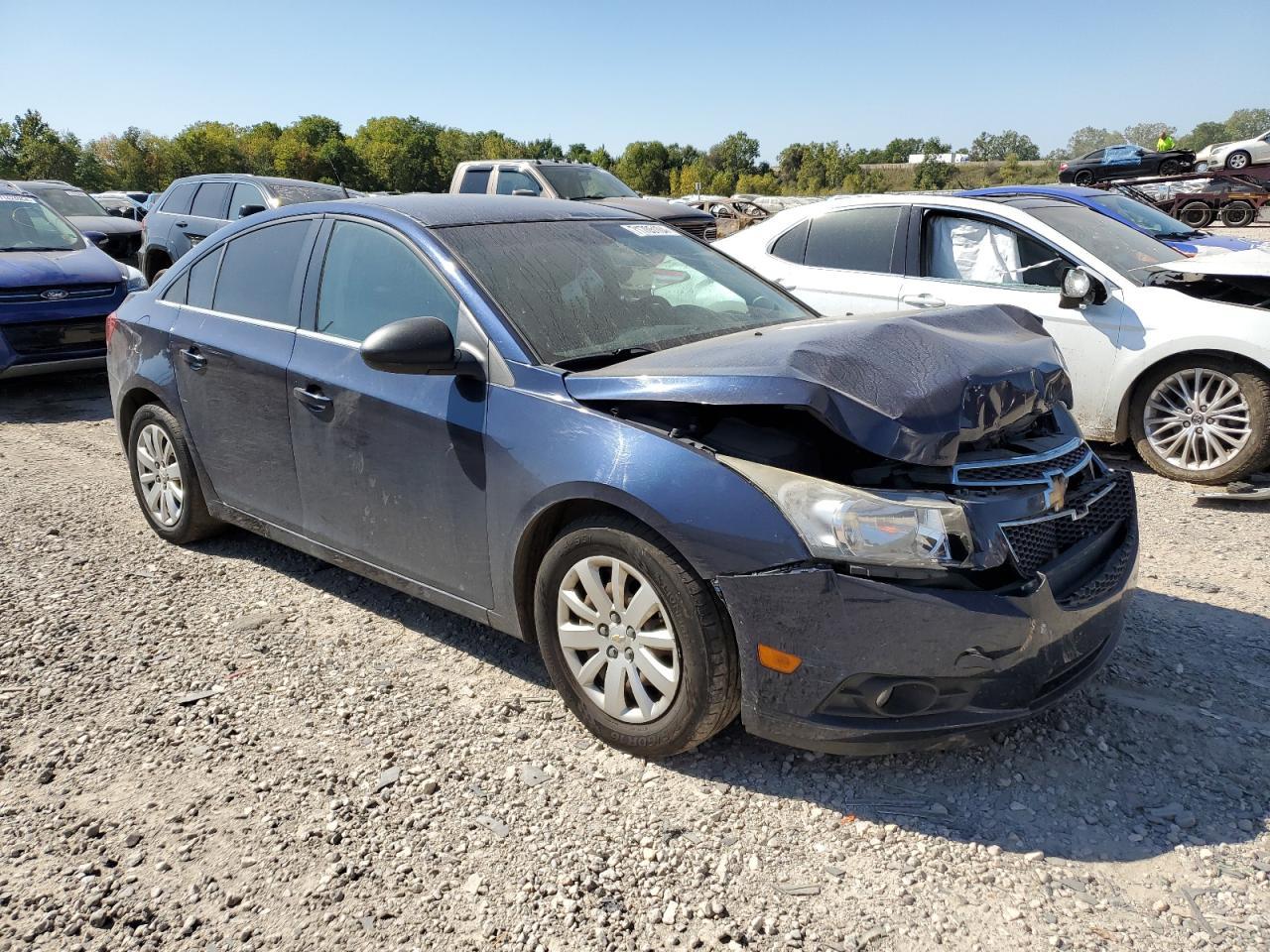 2011 Chevrolet Cruze Ls - Фото 4