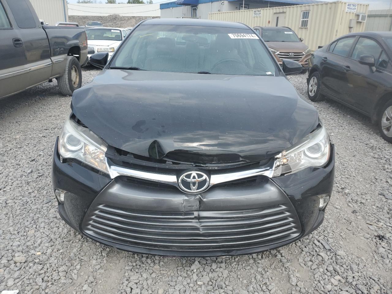 2015 Toyota Camry Le - Image 5