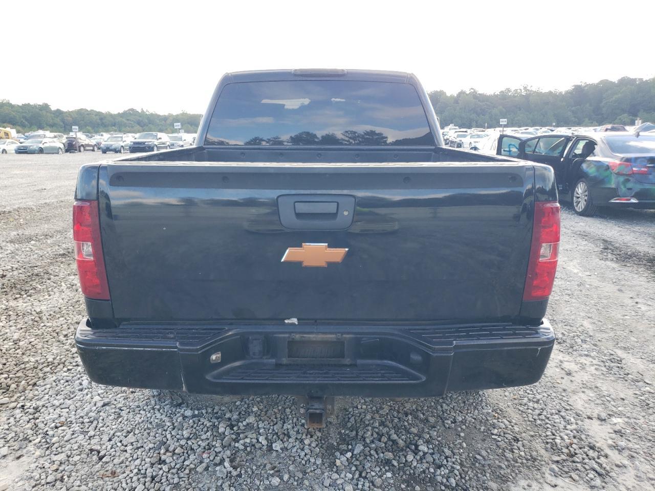 2008 Chevrolet Silverado C1500 - Image 6