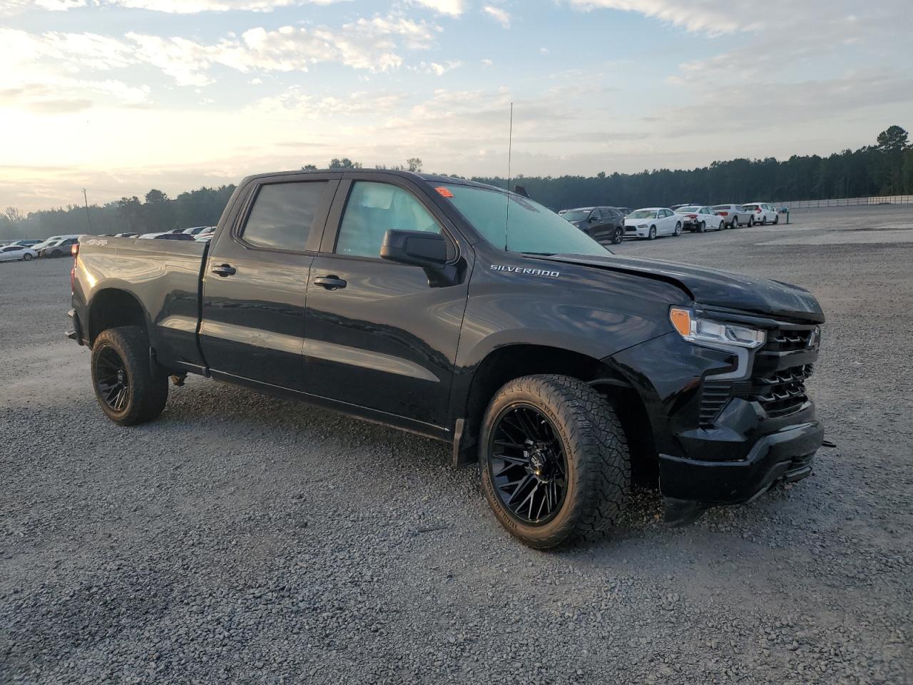 2021 Chevrolet Silverado K1500 Rst - Фото 4