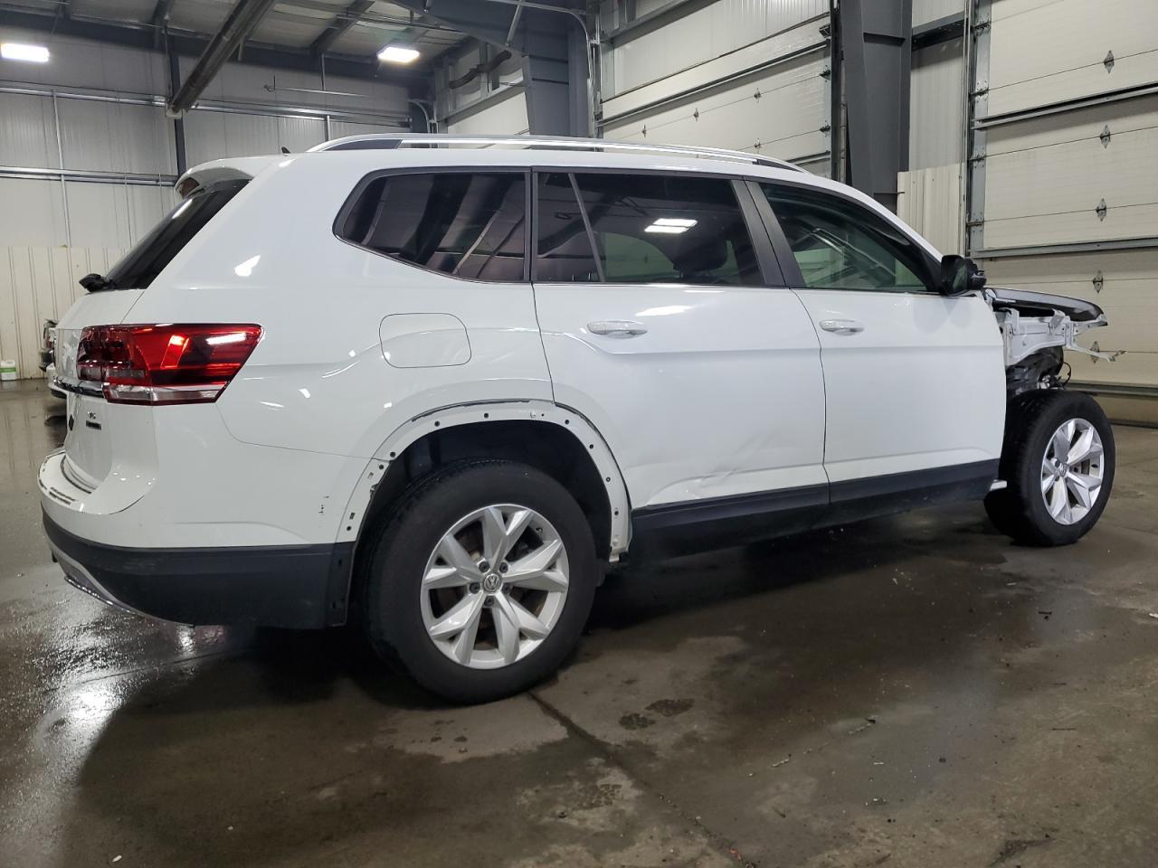 2018 Volkswagen Atlas Se - Фото 3