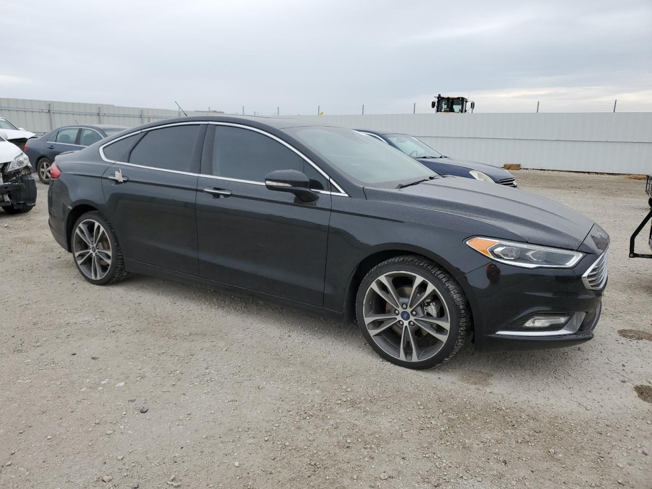 2018 Ford Fusion Titanium/Platinum - Image 4