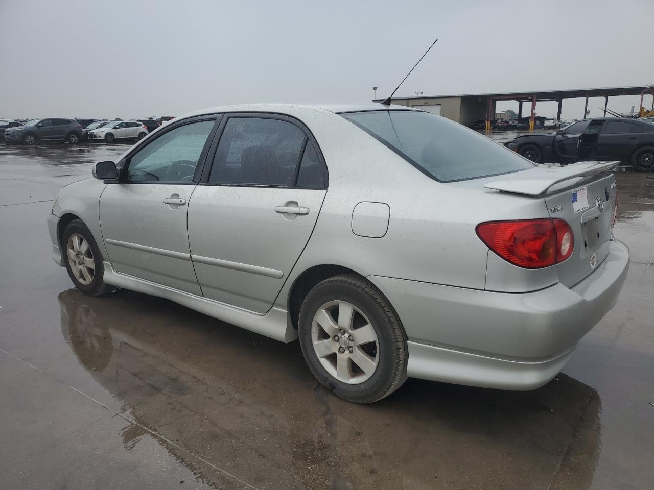 2003 Toyota Corolla Ce - Image 2