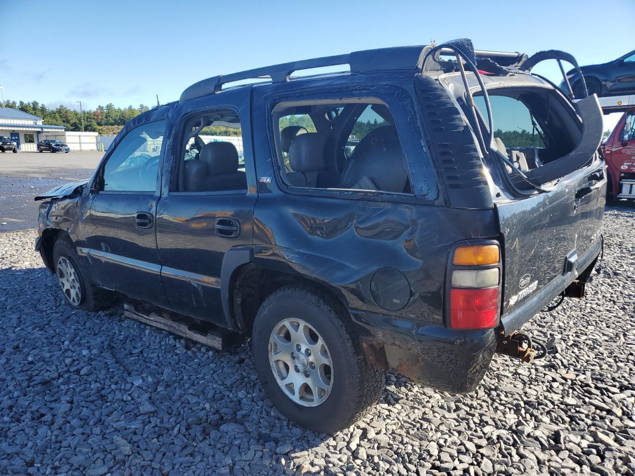 2005 Chevrolet Tahoe K1500 - Image 2