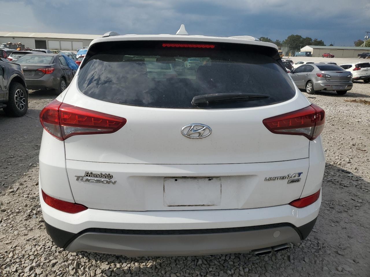 2017 Hyundai Tucson Limited - Image 6
