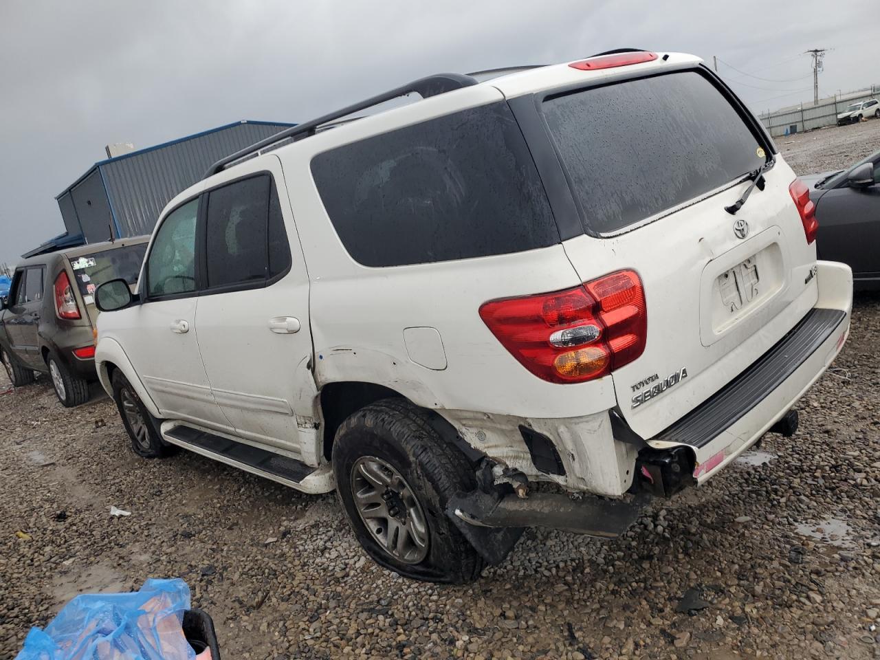 2004 Toyota Sequoia Sr5 - Фото 2