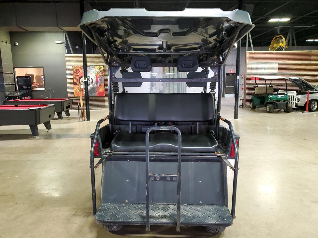 2025 Polaris Rzr Xp Utility Vehicle - Image 4