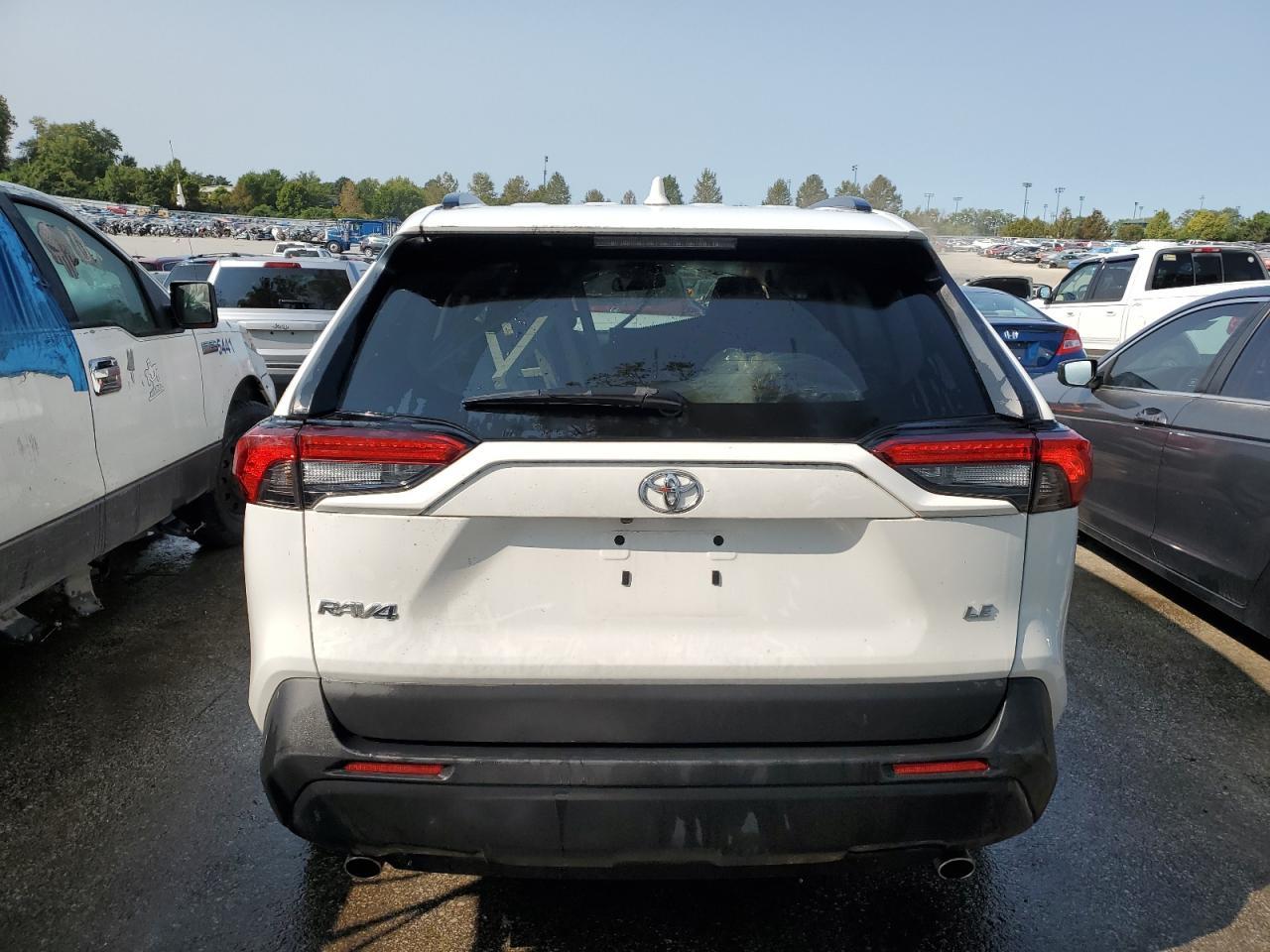 2021 Toyota Rav4 Le - Image 6