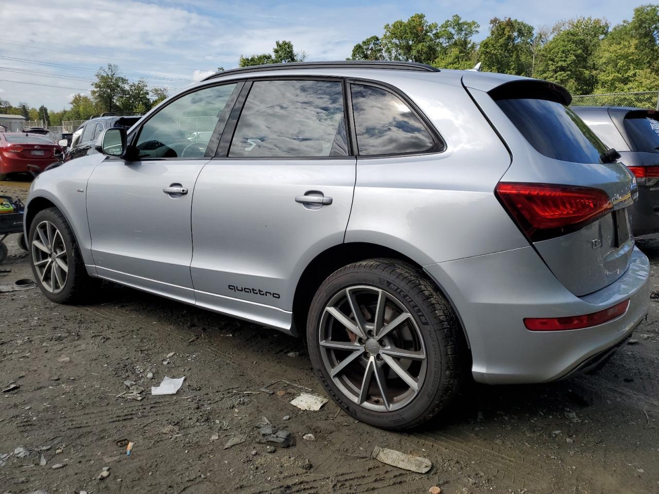 2016 Audi Q5 Premium Plus S-Line - Image 2