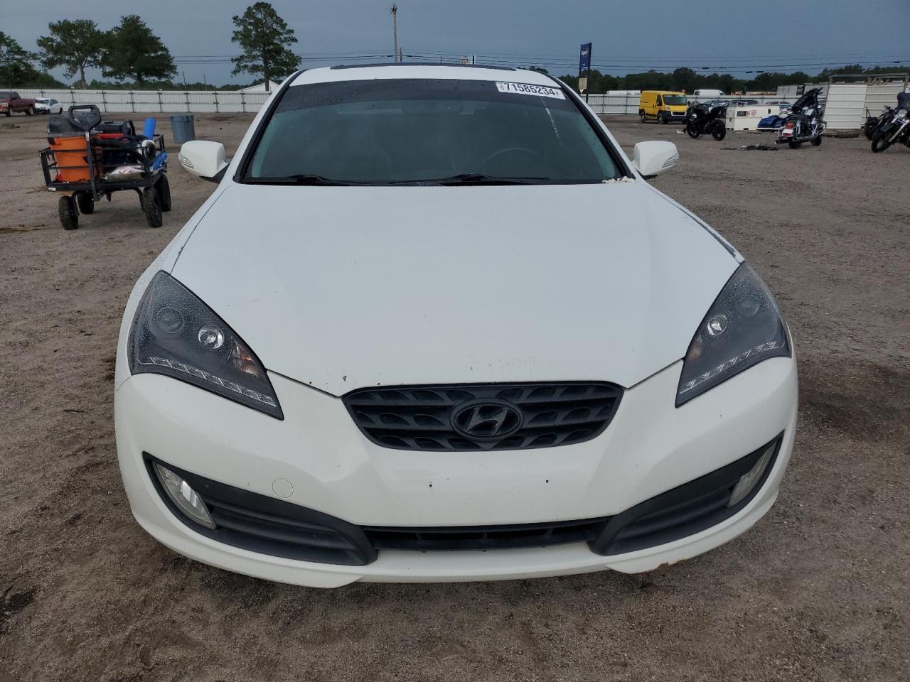 2011 Hyundai Genesis Coupe 3.8L - Image 5