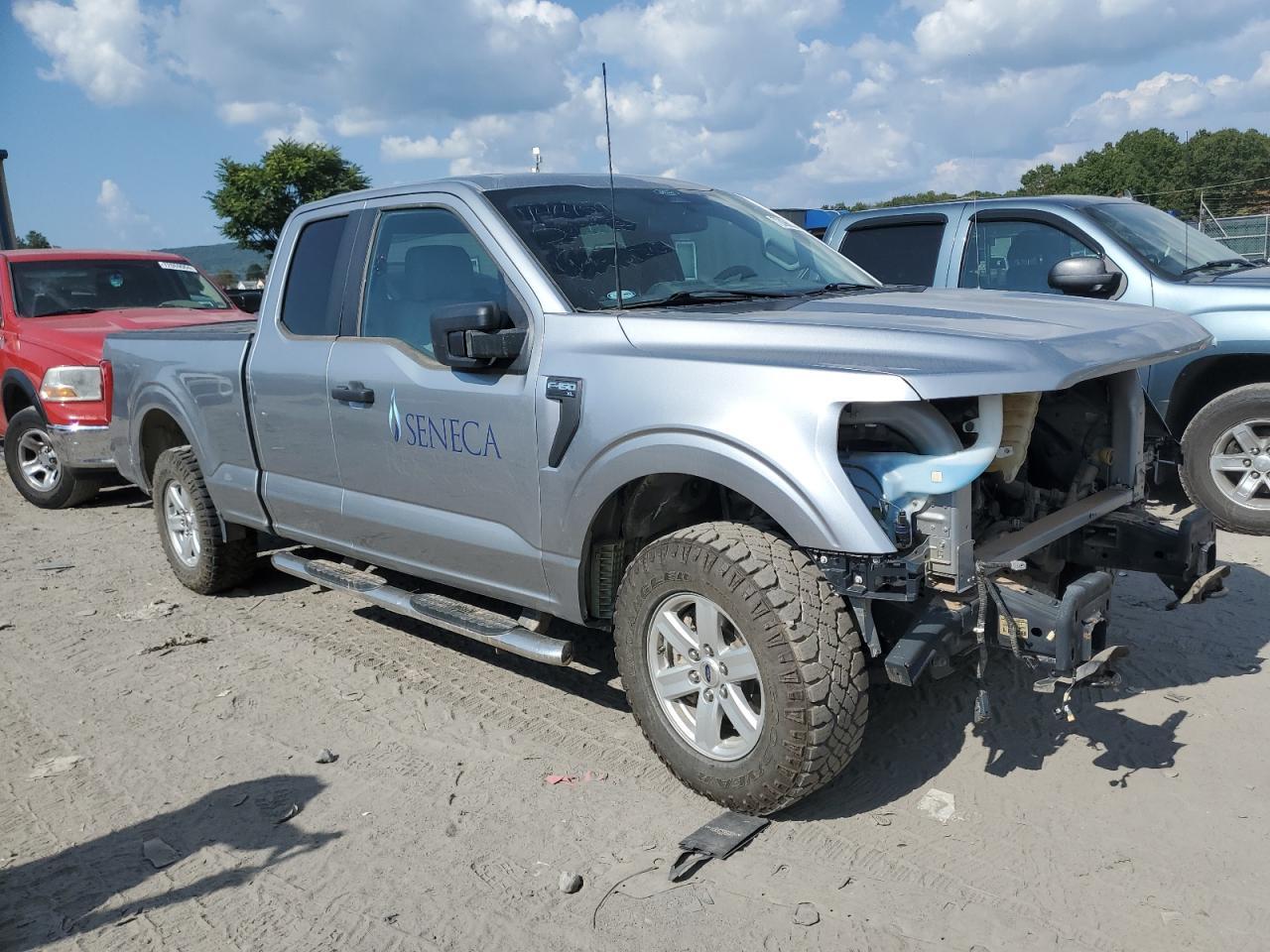 2022 Ford F150 Super Cab - Фото 4