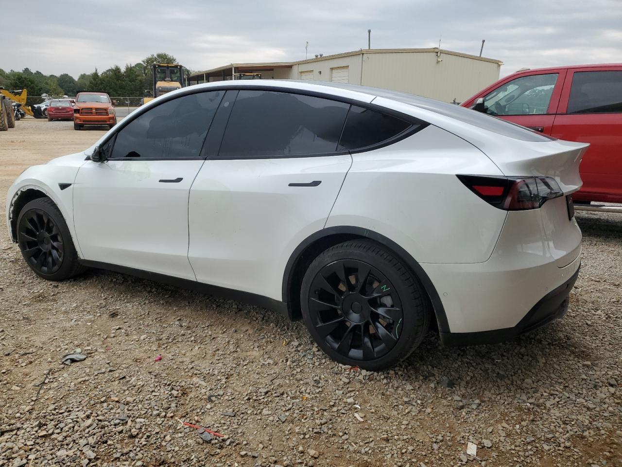 2022 Tesla Model Y - Фото 2