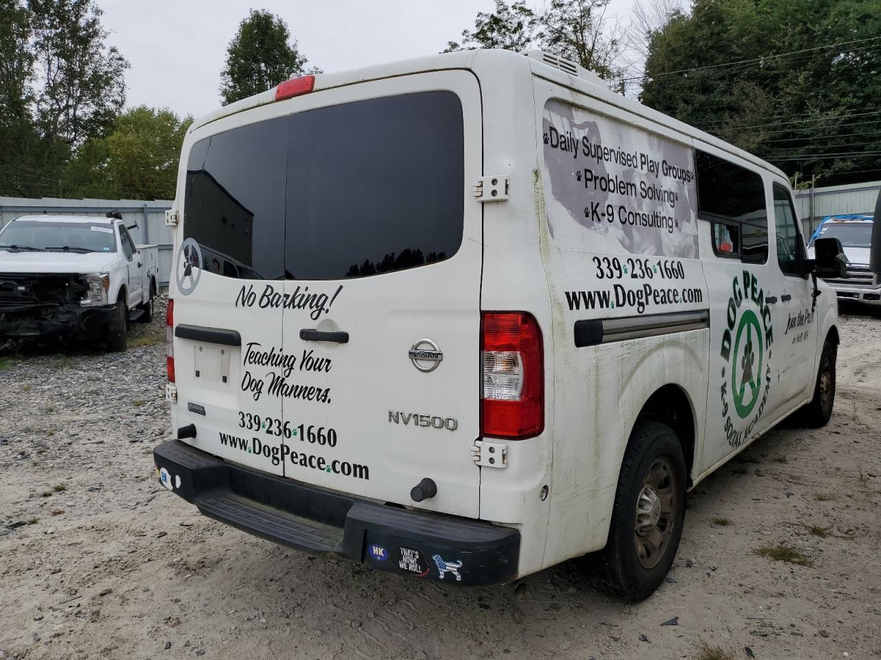 2012 Nissan Nv 1500 - Image 3