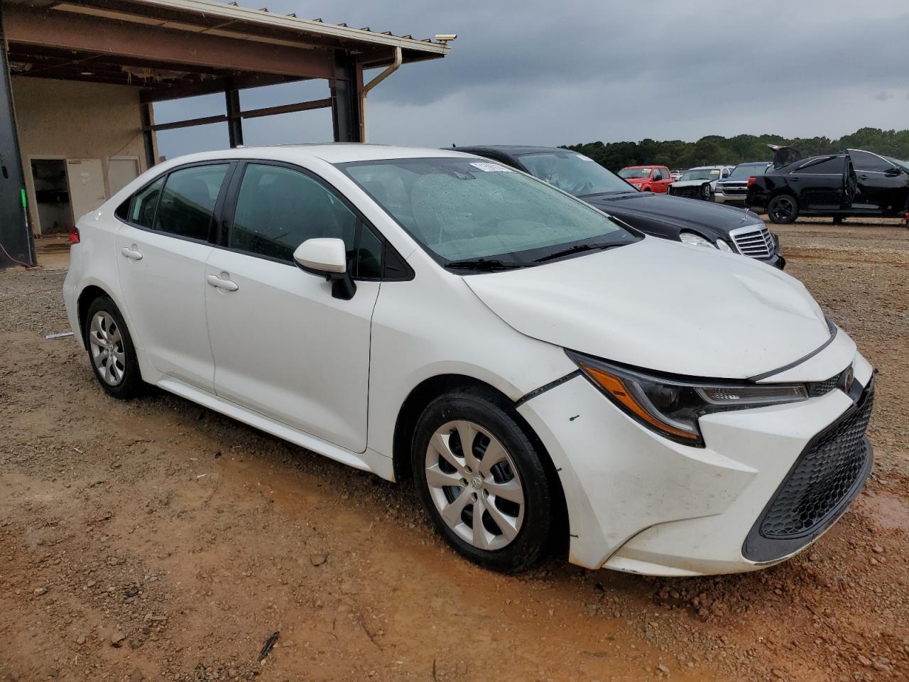 2020 Toyota Corolla Le - Image 4