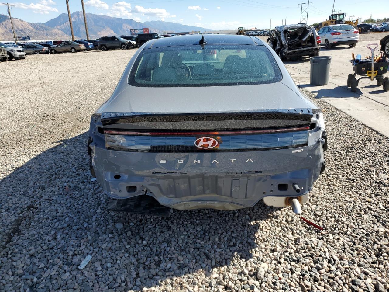 2024 Hyundai Sonata Hybrid - Image 6