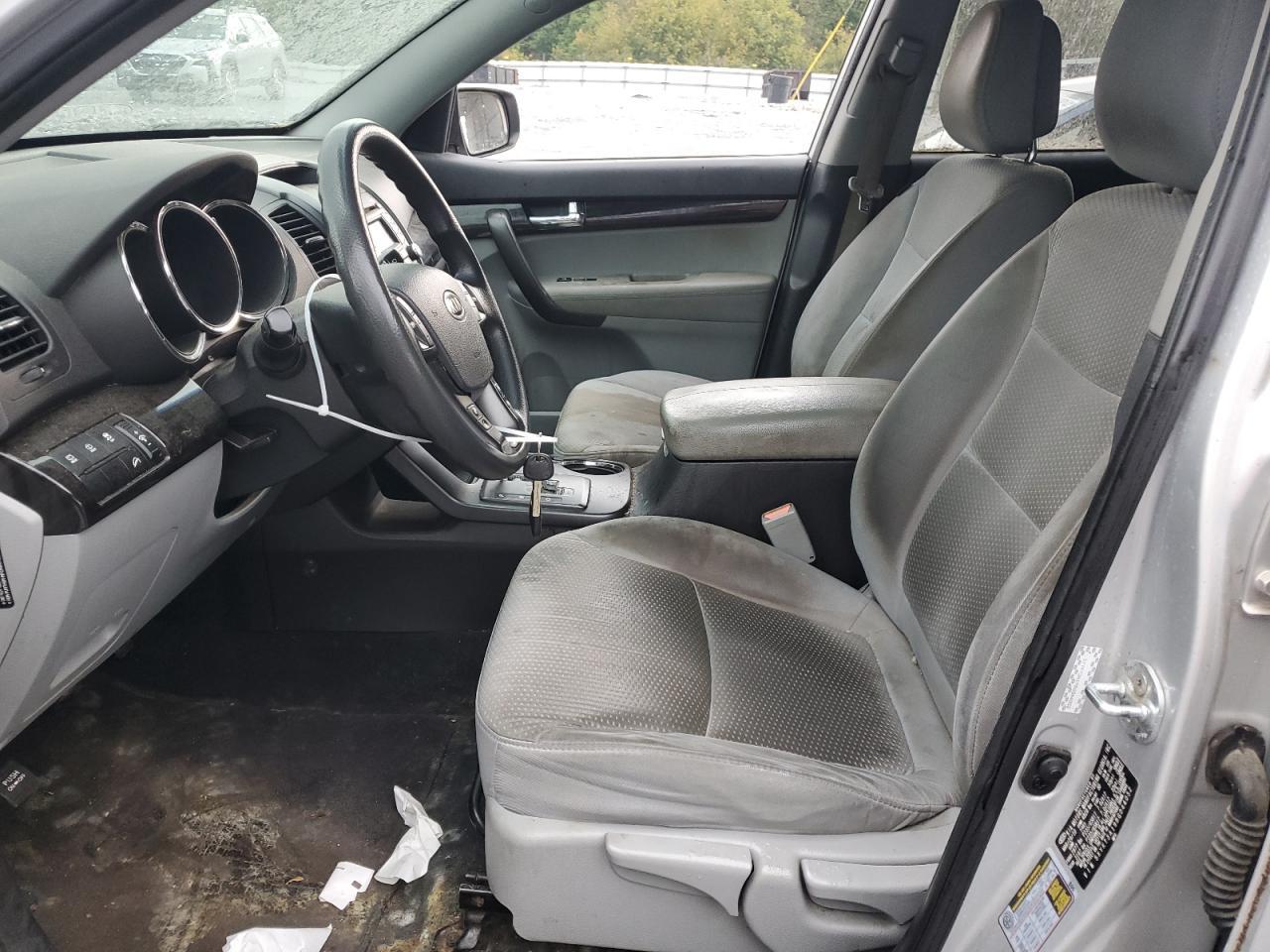 2011 Kia Sorento Base - Image 7