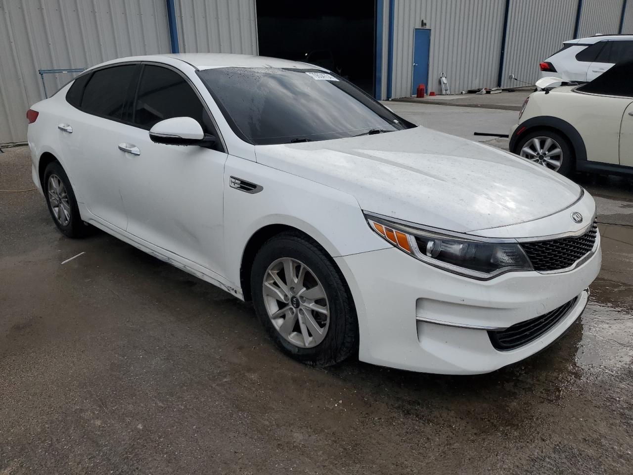 2016 Kia Optima Lx - Фото 4