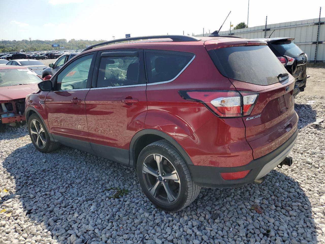 2018 Ford Escape Sel - Image 2