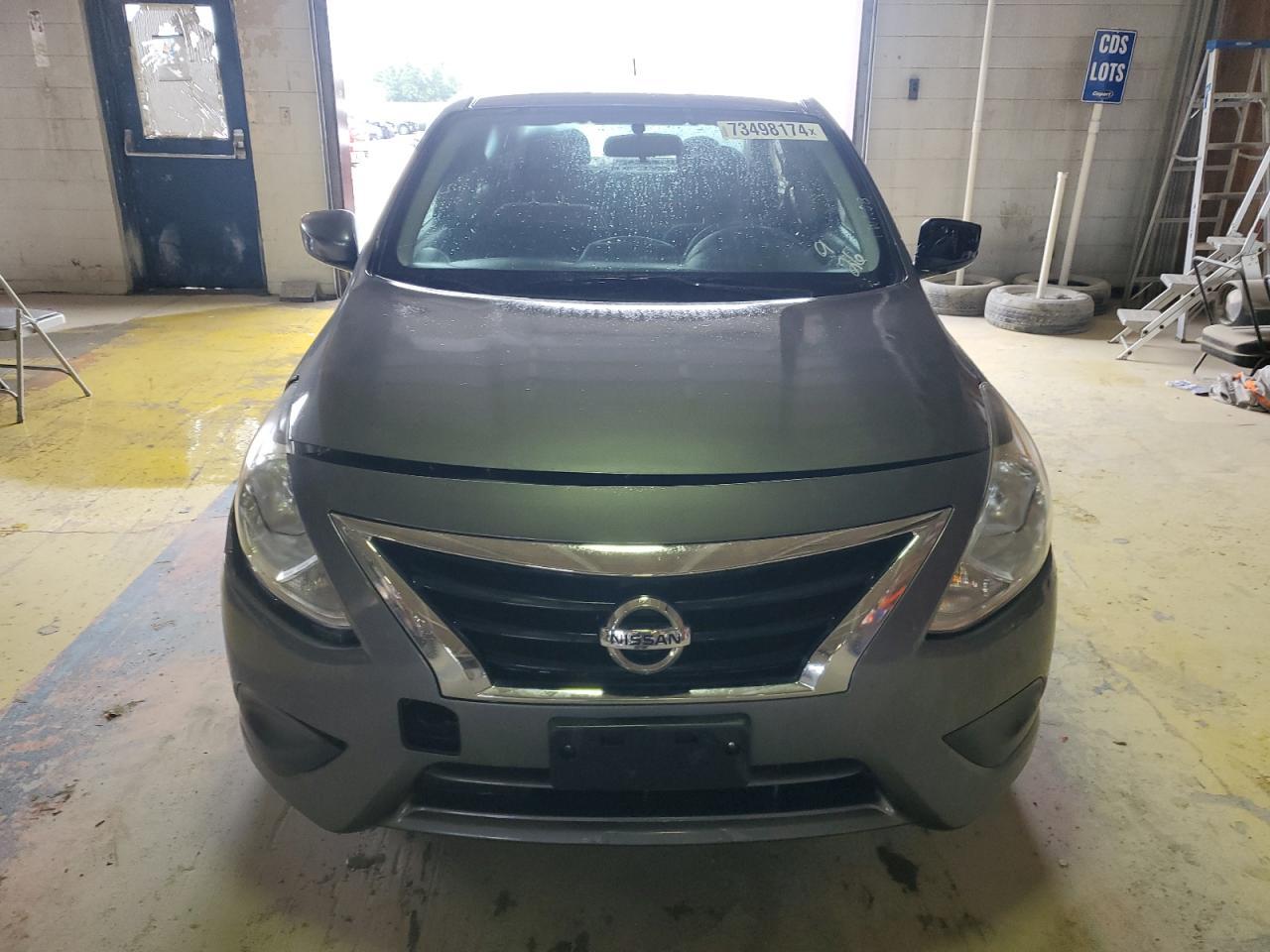 2019 Nissan Versa S - Фото 5