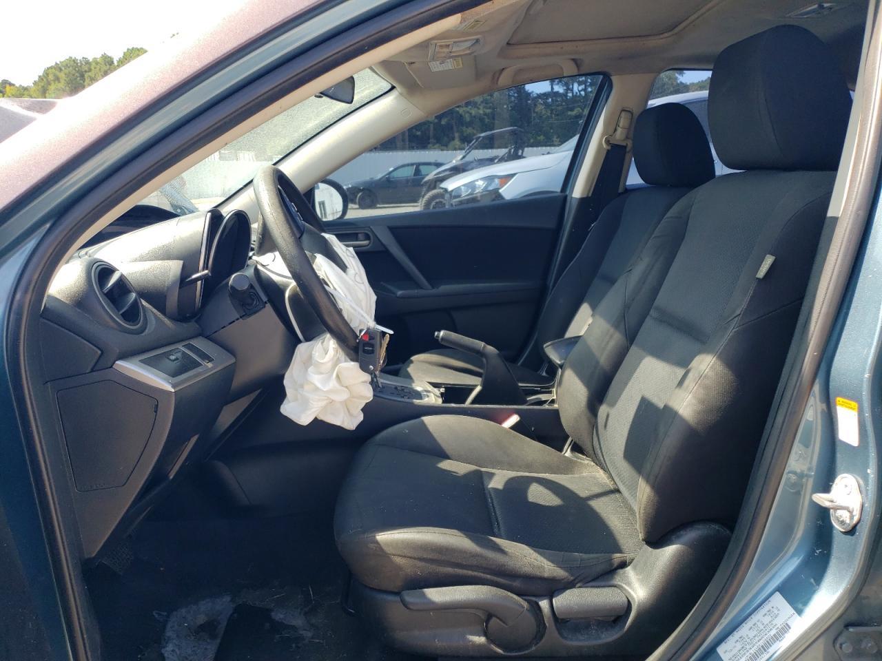 2011 Mazda 3 I - Image 7