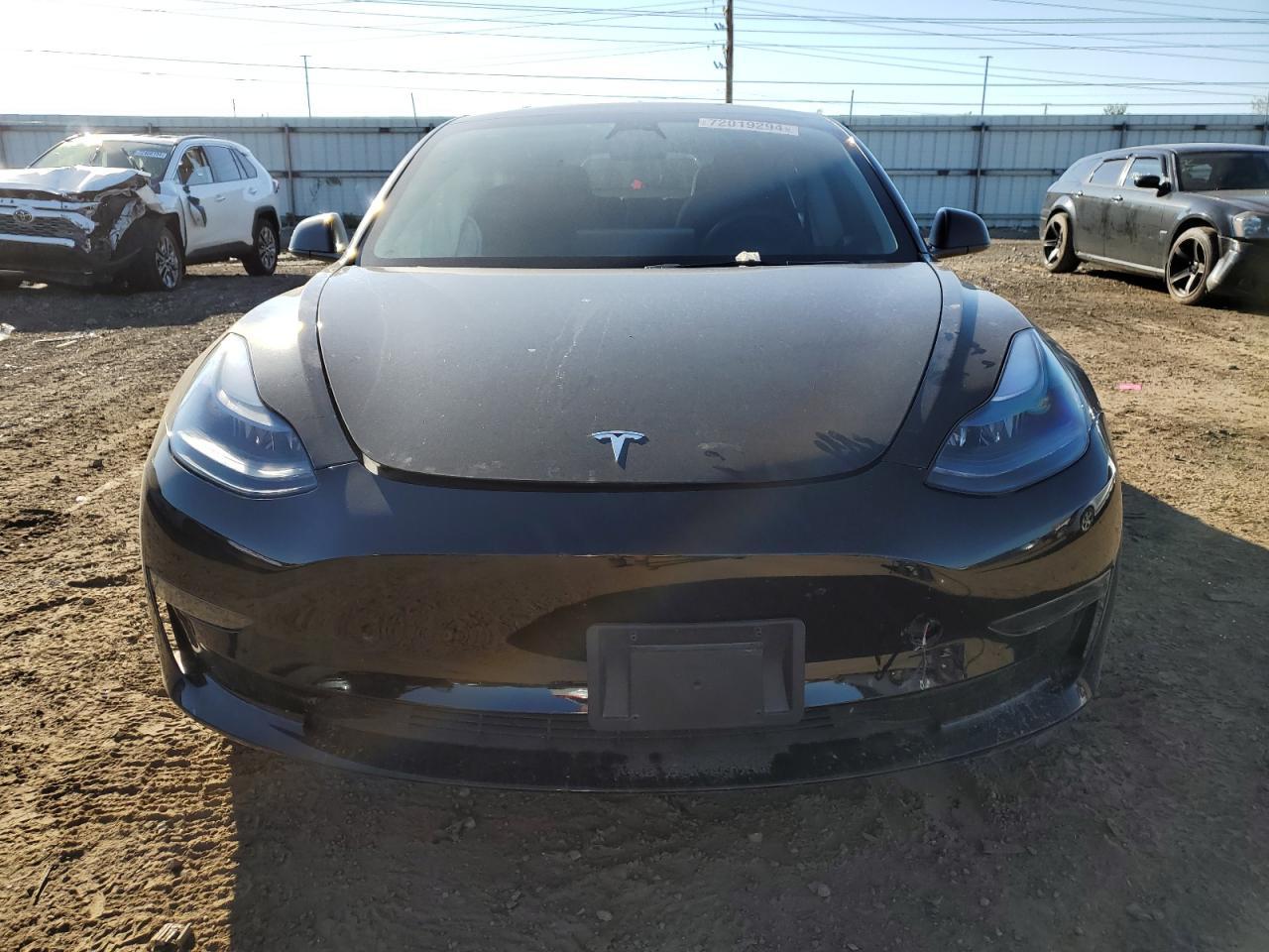 2023 Tesla Model 3 - Фото 5