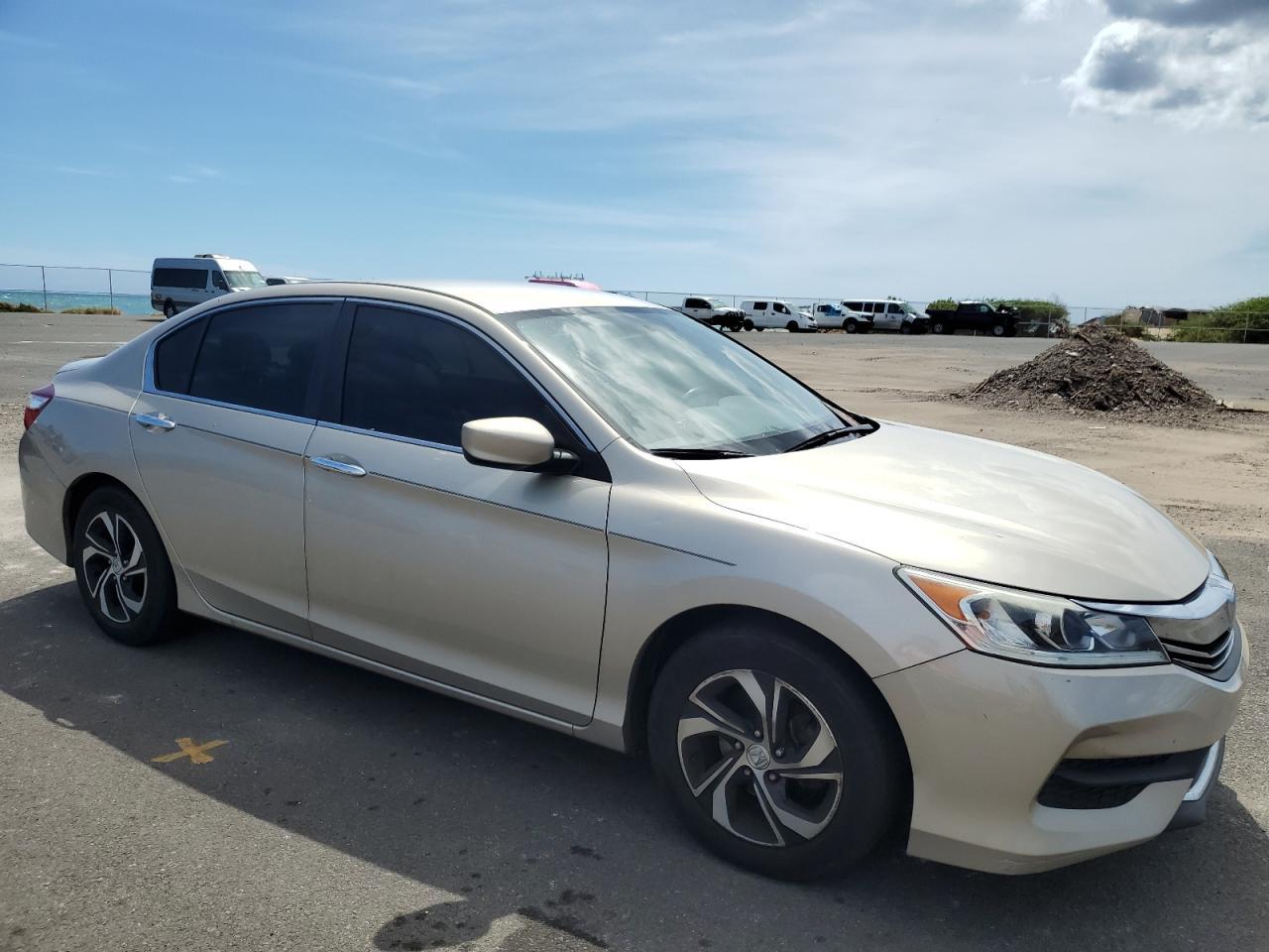 2017 Honda Accord Lx - Фото 4