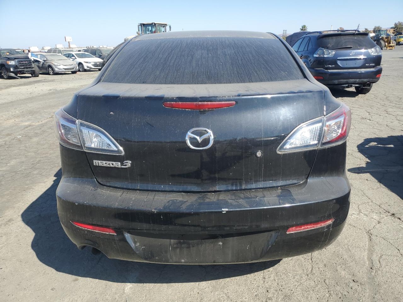 2013 Mazda 3 I - Image 6