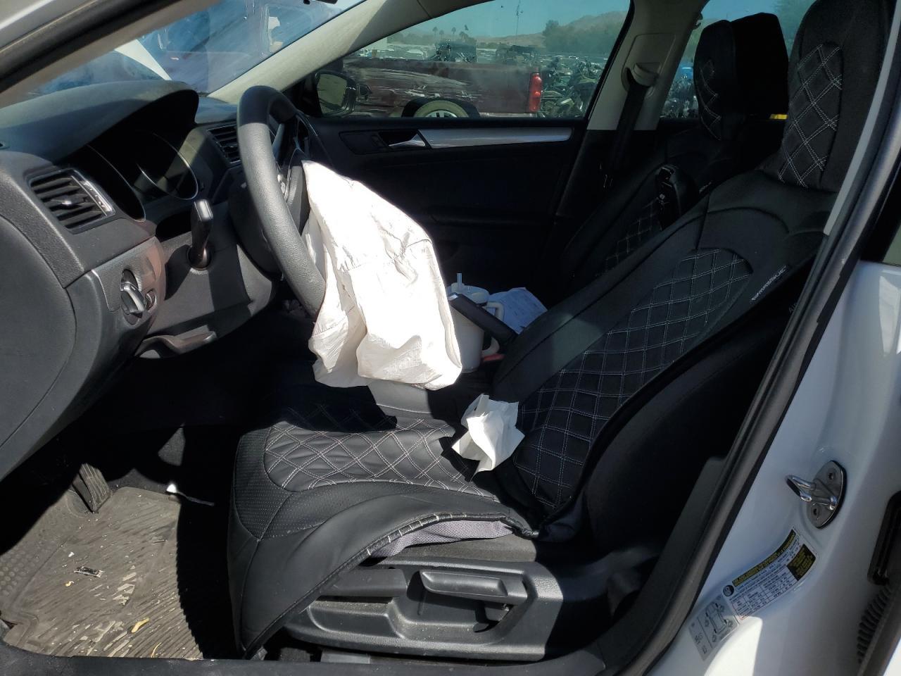 2016 Volkswagen Jetta Se - Image 7