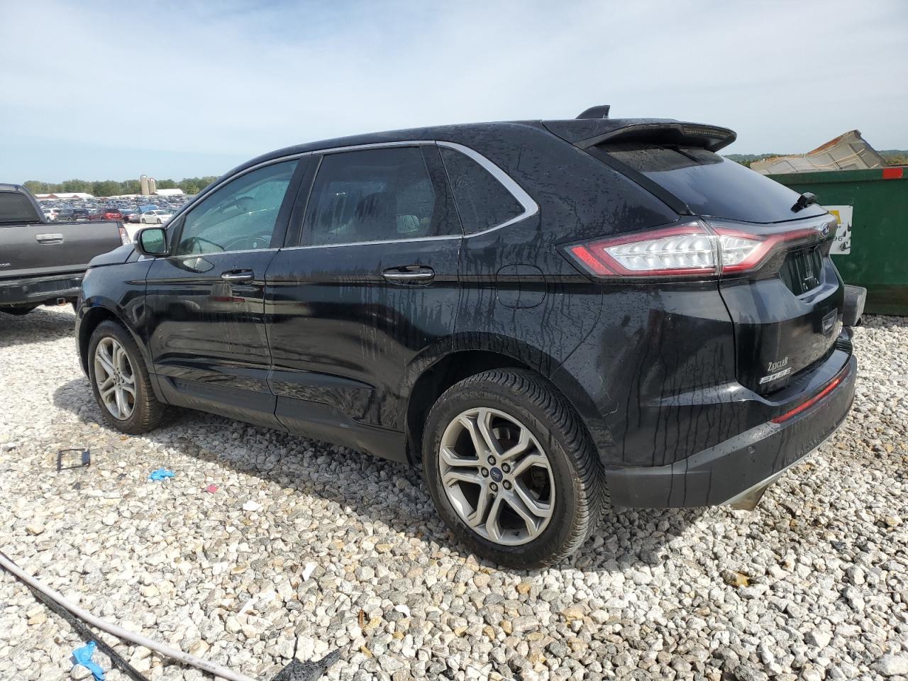 2017 Ford Edge Titanium - Image 2