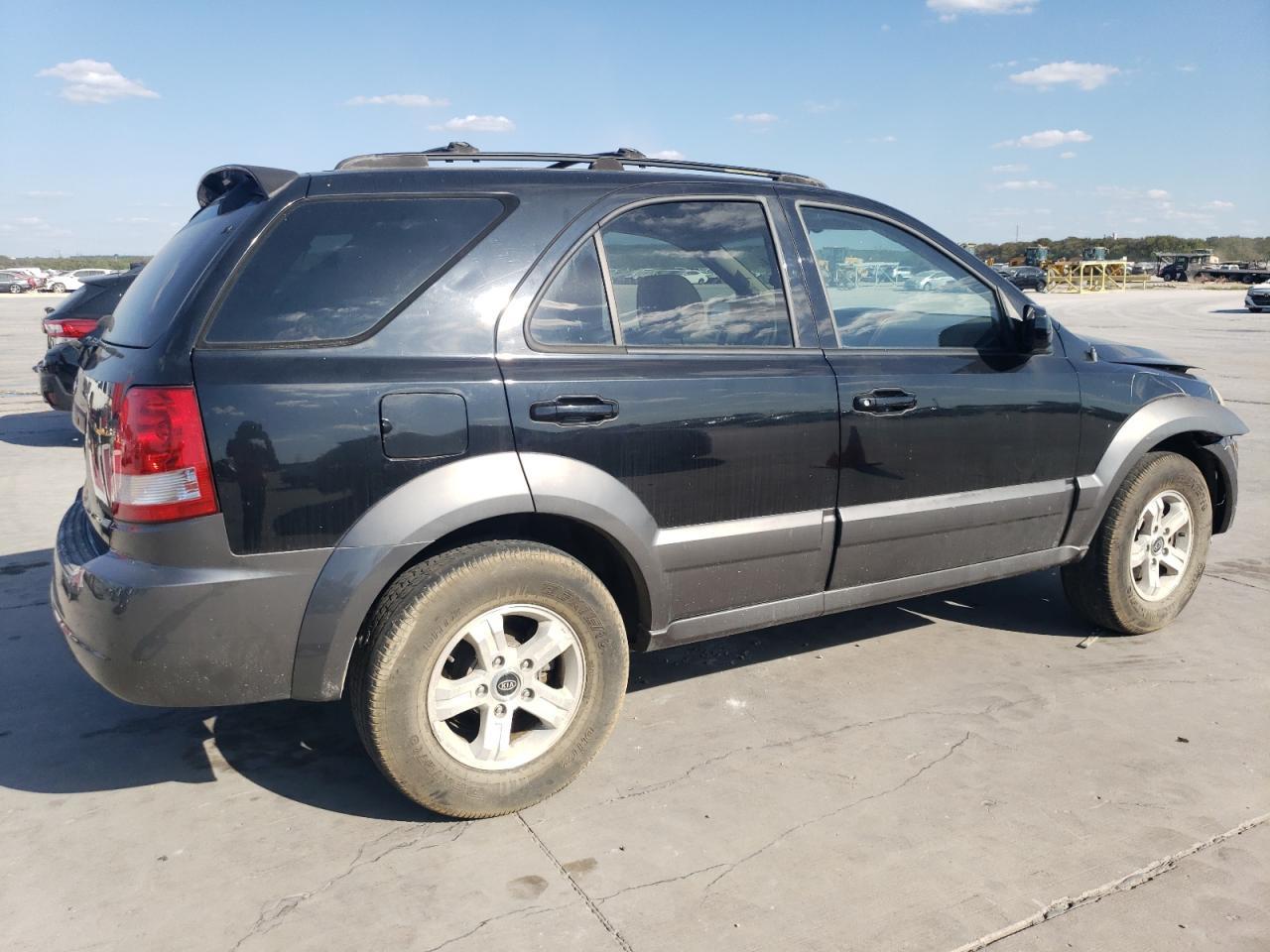 2002 Kia Sorento Ex - Image 3