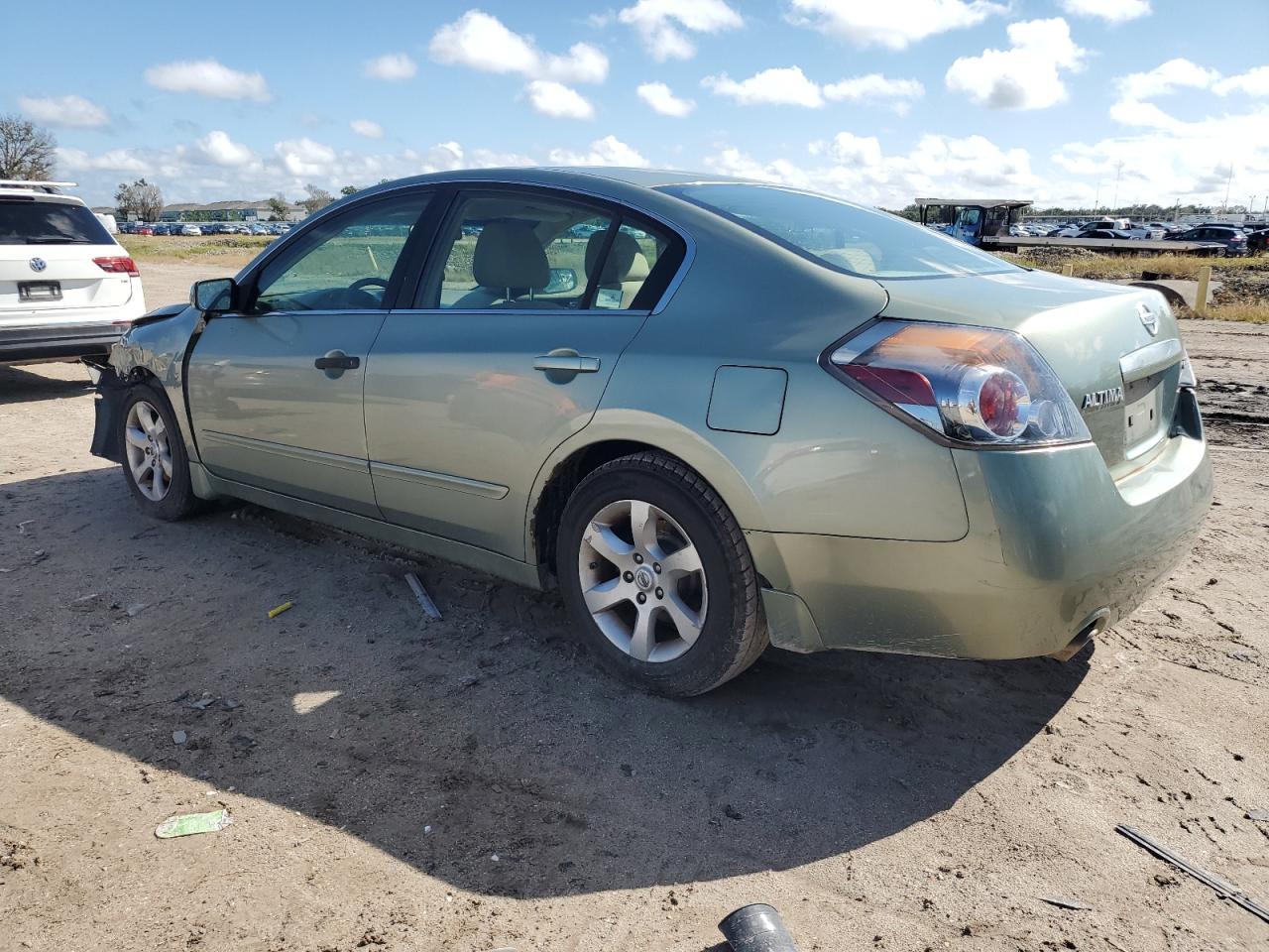 2008 Nissan Altima 2.5 - Image 2
