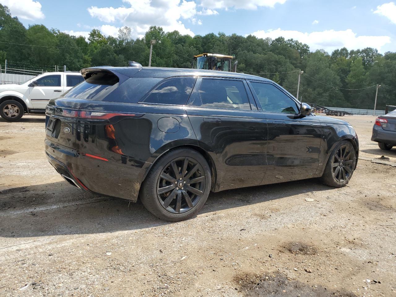 2019 Land Rover Range Rover Velar R-Dynamic Se - Image 3