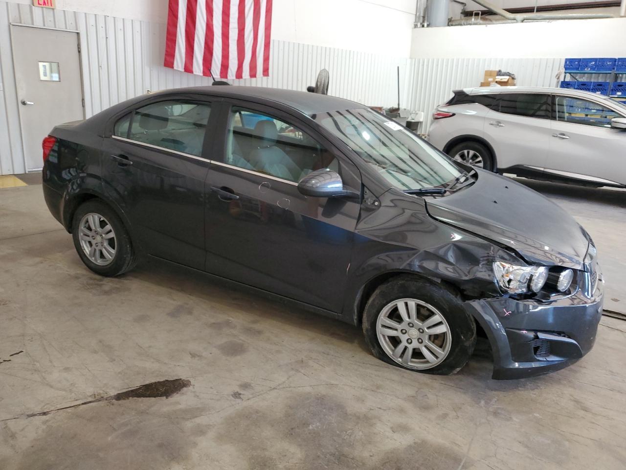 2015 Chevrolet Sonic Lt - Фото 4