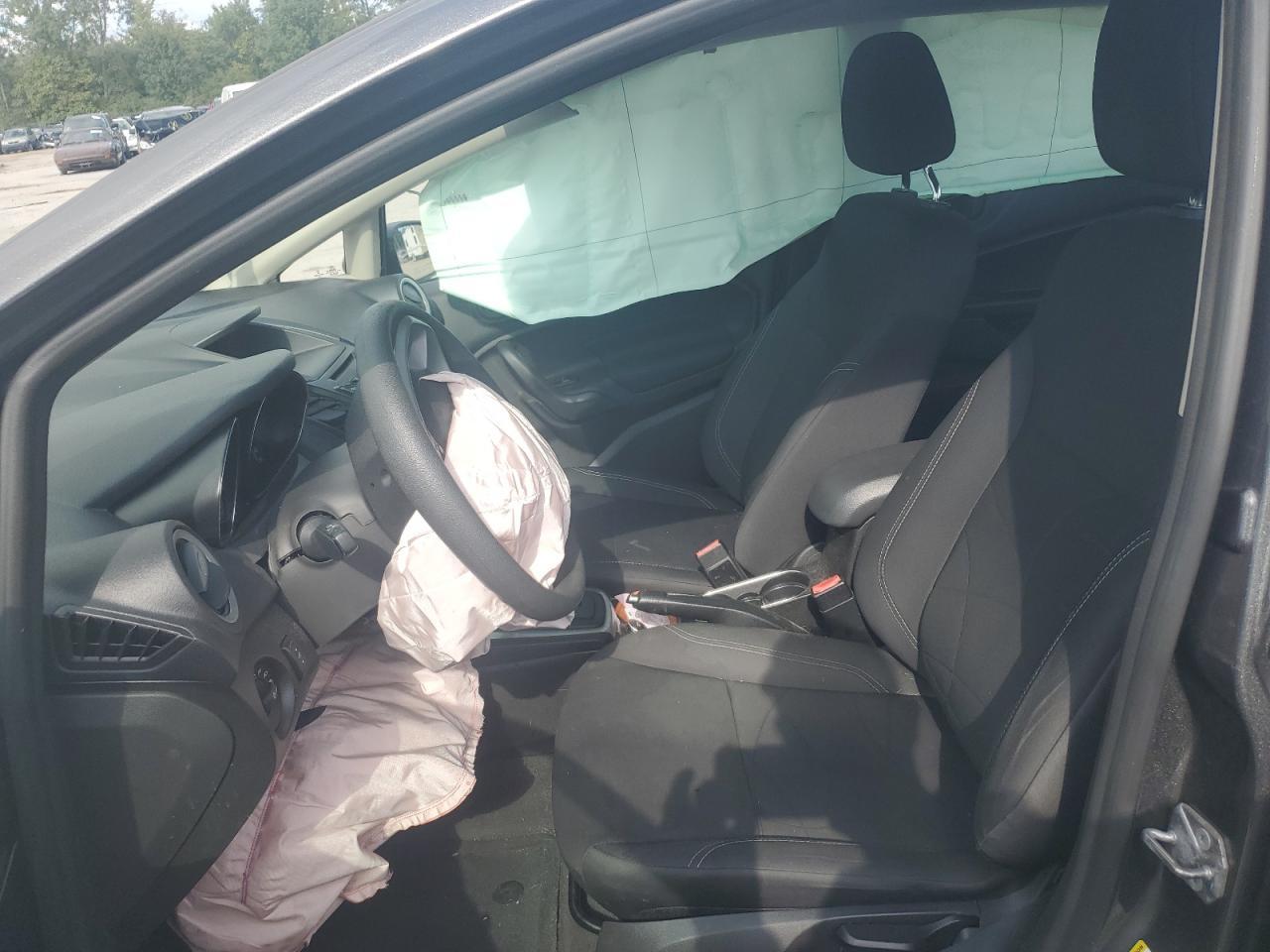 2018 Ford Fiesta Se - Фото 7