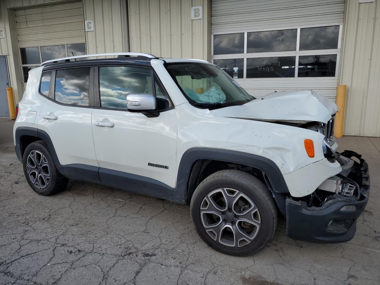 2015 Jeep Renegade Limited - Фото 4