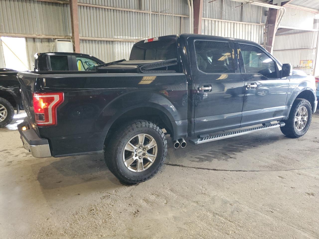 2016 Ford F150 Supercrew - Image 3