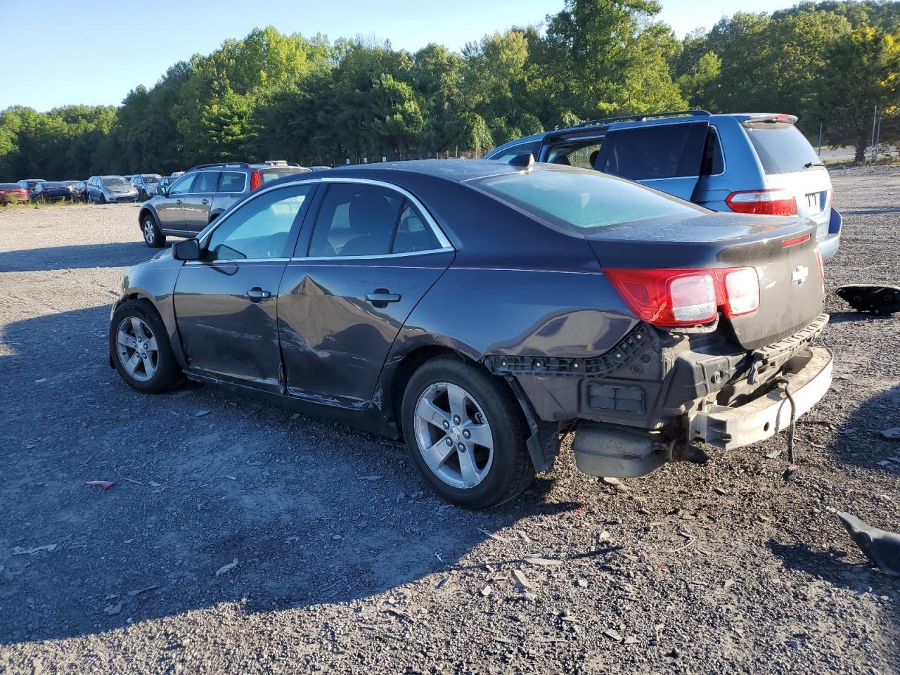 2013 Chevrolet Malibu Ls - Фото 2