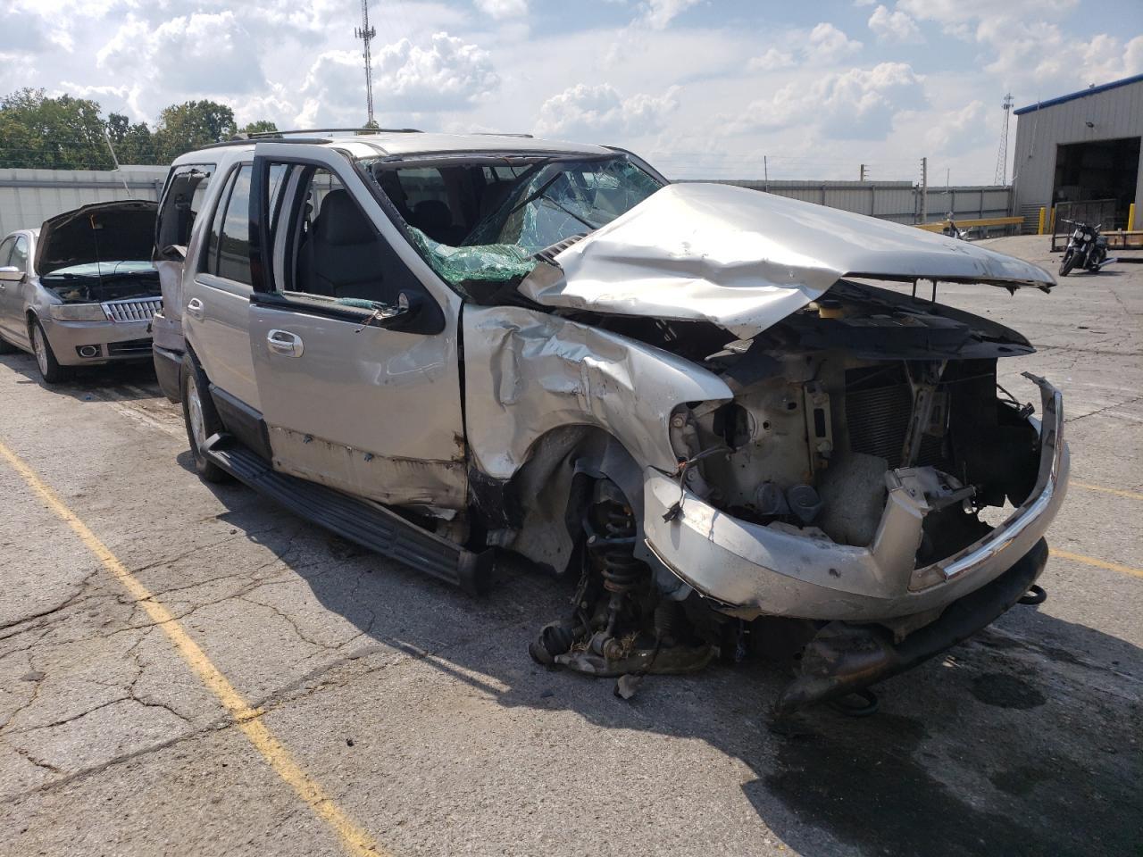 2004 Ford Expedition Xlt - Image 4