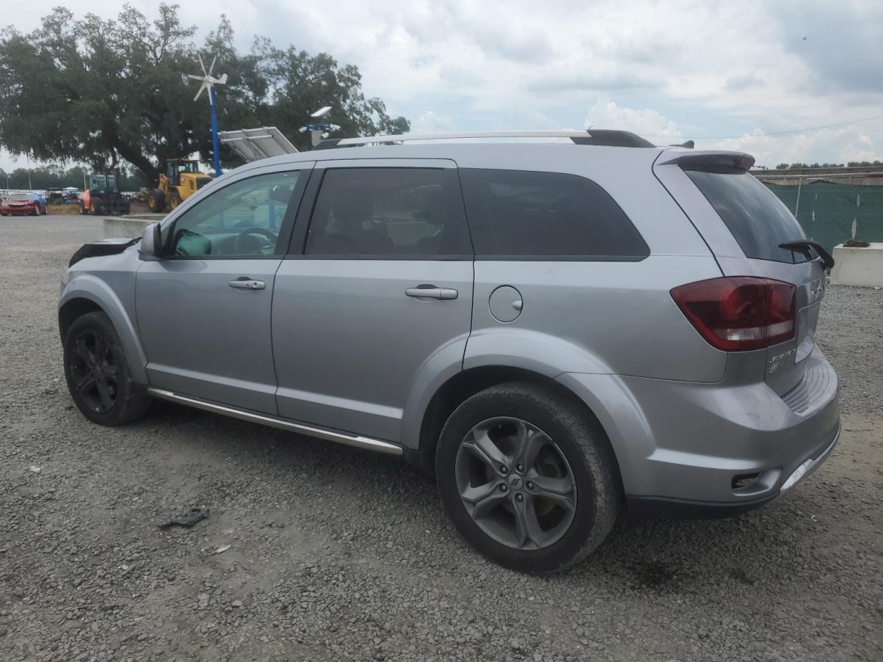 2018 Dodge Journey Crossroad - Image 3