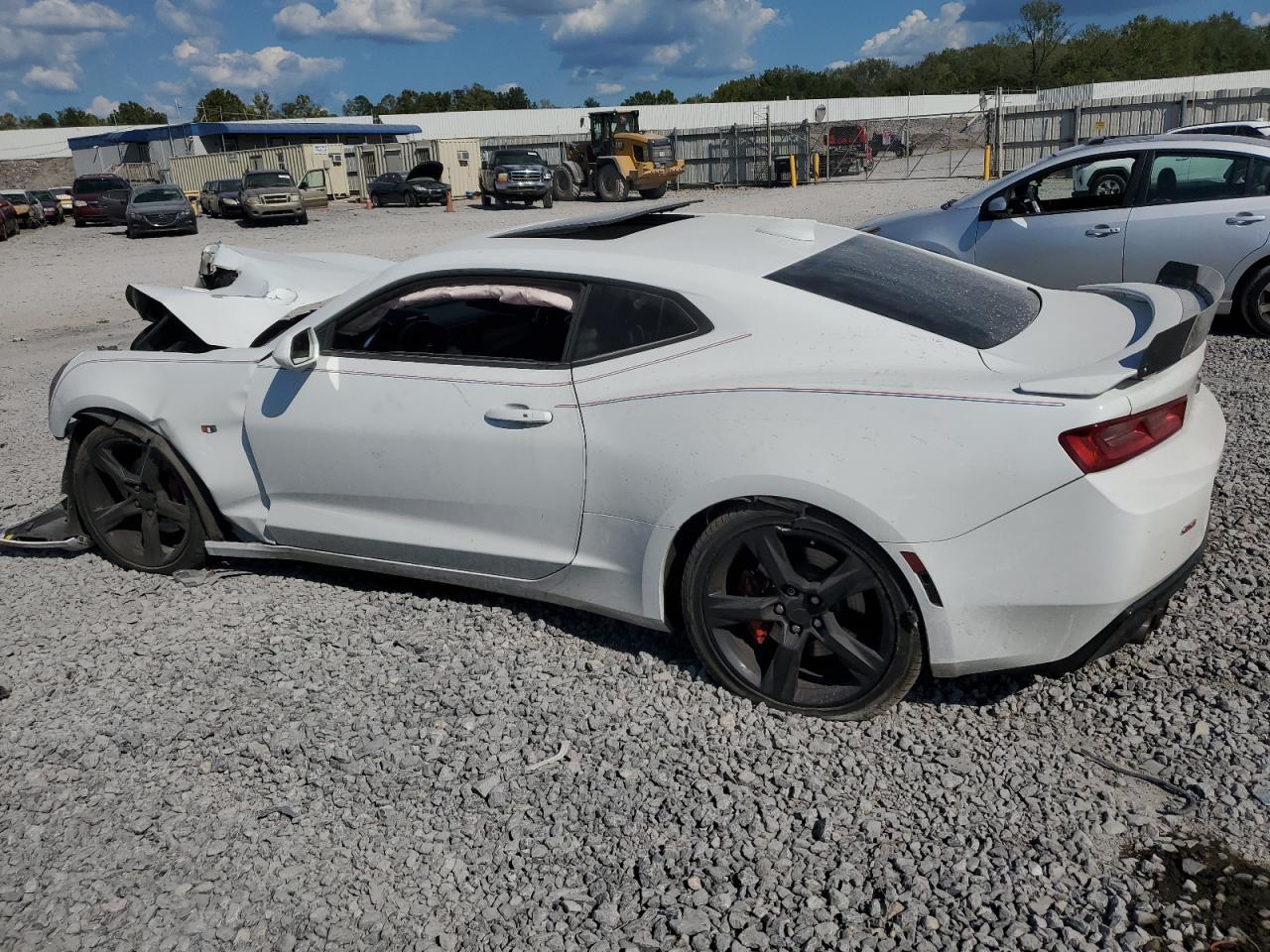 2017 Chevrolet Camaro Ss - Фото 2