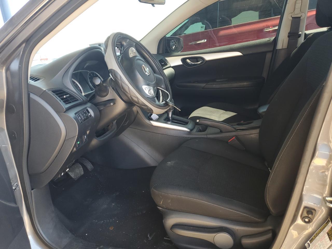 2019 Nissan Sentra S - Image 7