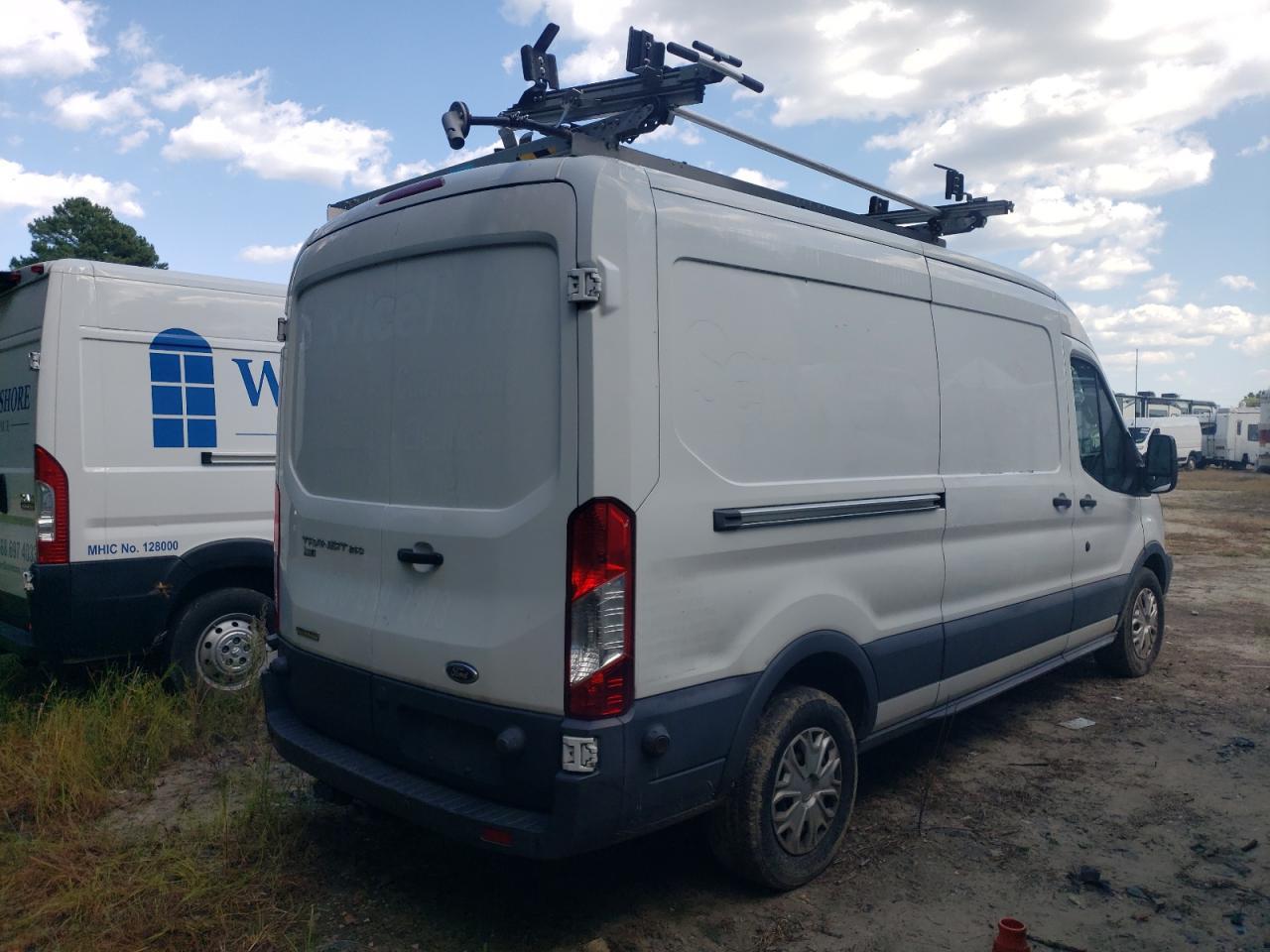 2017 Ford Transit T-250 - Фото 3