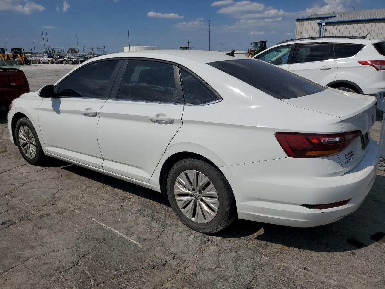 2019 Volkswagen Jetta S - Фото 2