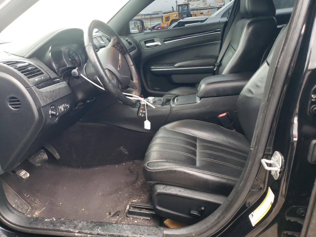 2018 Chrysler 300 S - Image 7